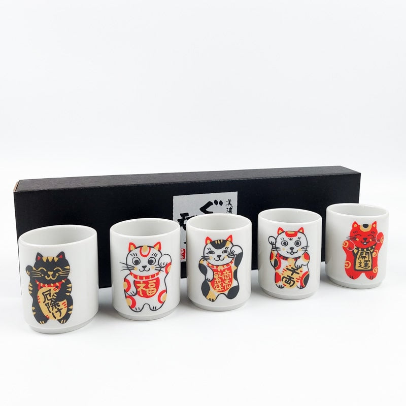 Set of Maneki Neko Sake Glasses
