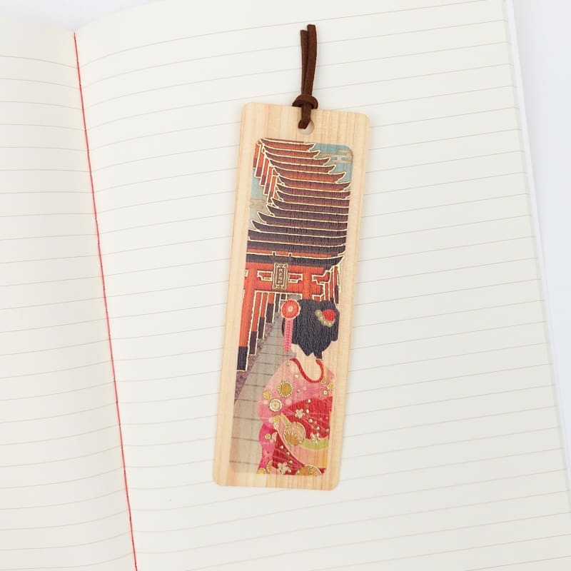 Japanese Bookmark – Cypress - Geisha & Torii