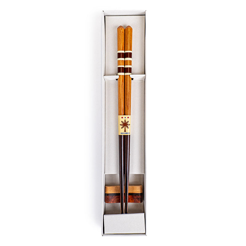 Japanese Chopsticks - Natural Wood & Rest