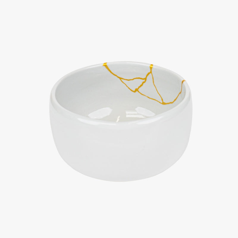 Japanese Matcha Bowl – White Kintsugi
