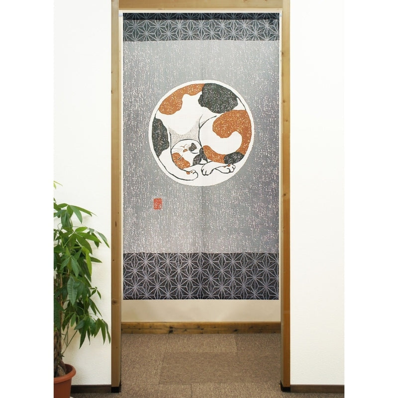 Japanese Noren Curtain Asanoha Cat 85 x 150 cm (33.5’’ x 59’’)