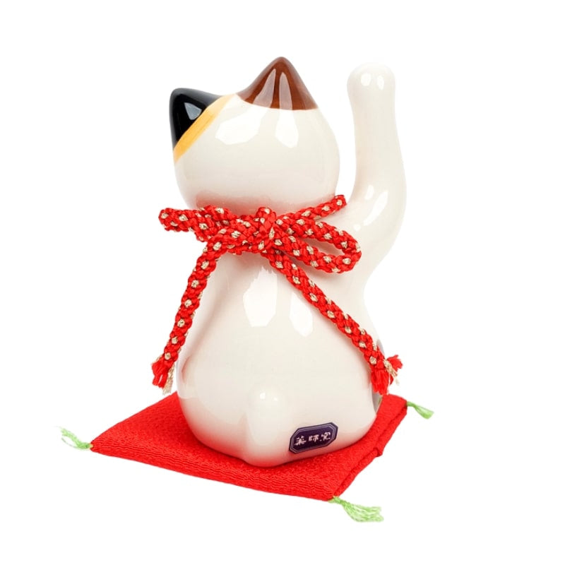 Maneki Neko - Right Paw Raised