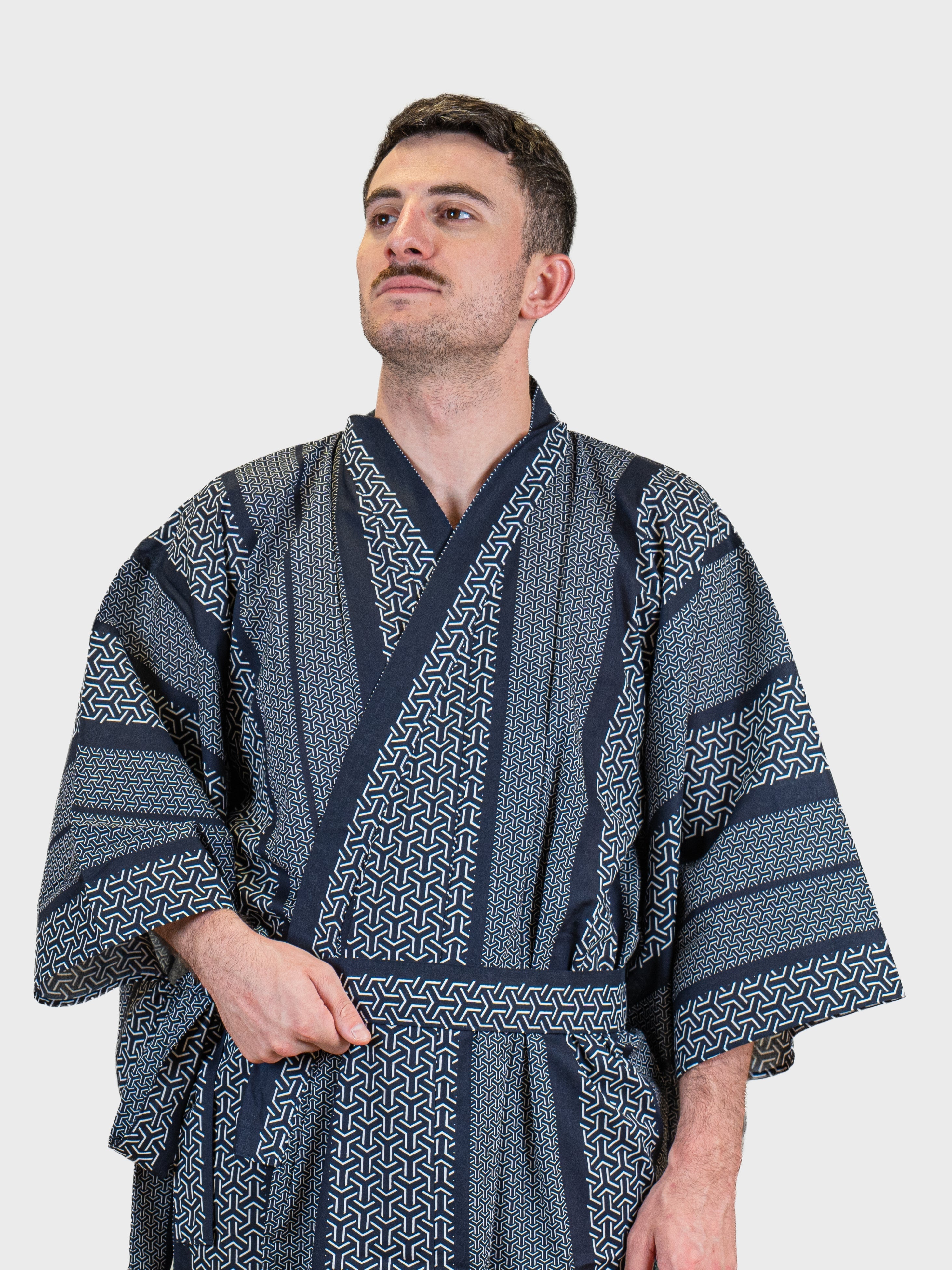 Men’s Yukata Kimono – Kumi-Kikkō