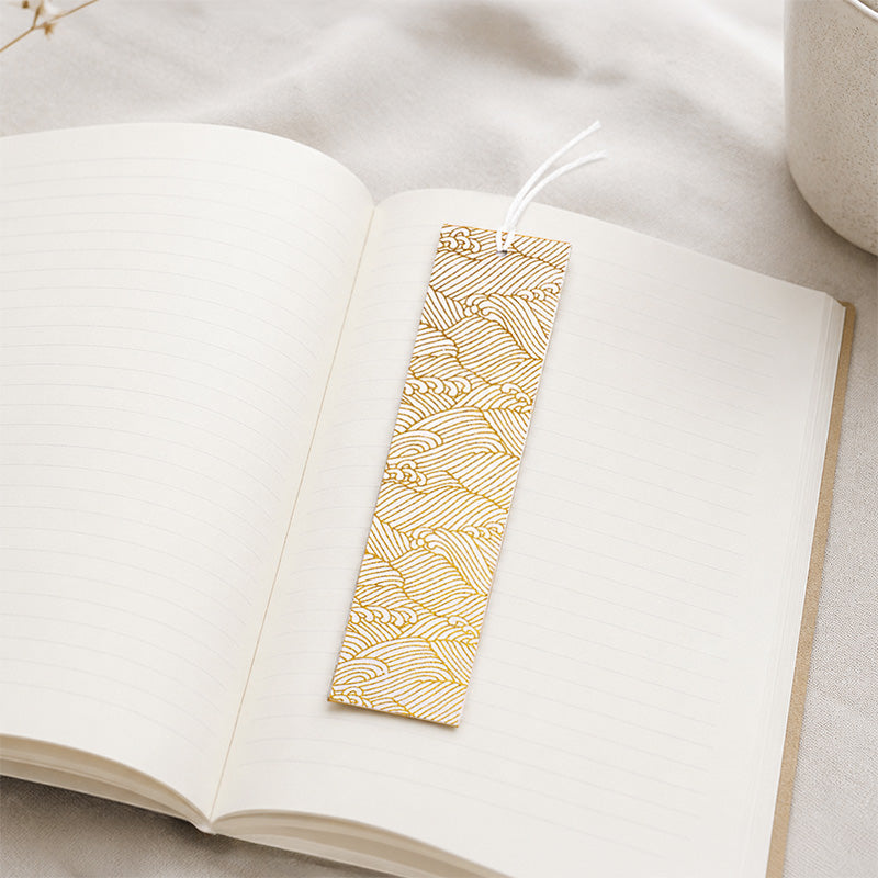 Mino Washi Japanese Bookmark - White Waves