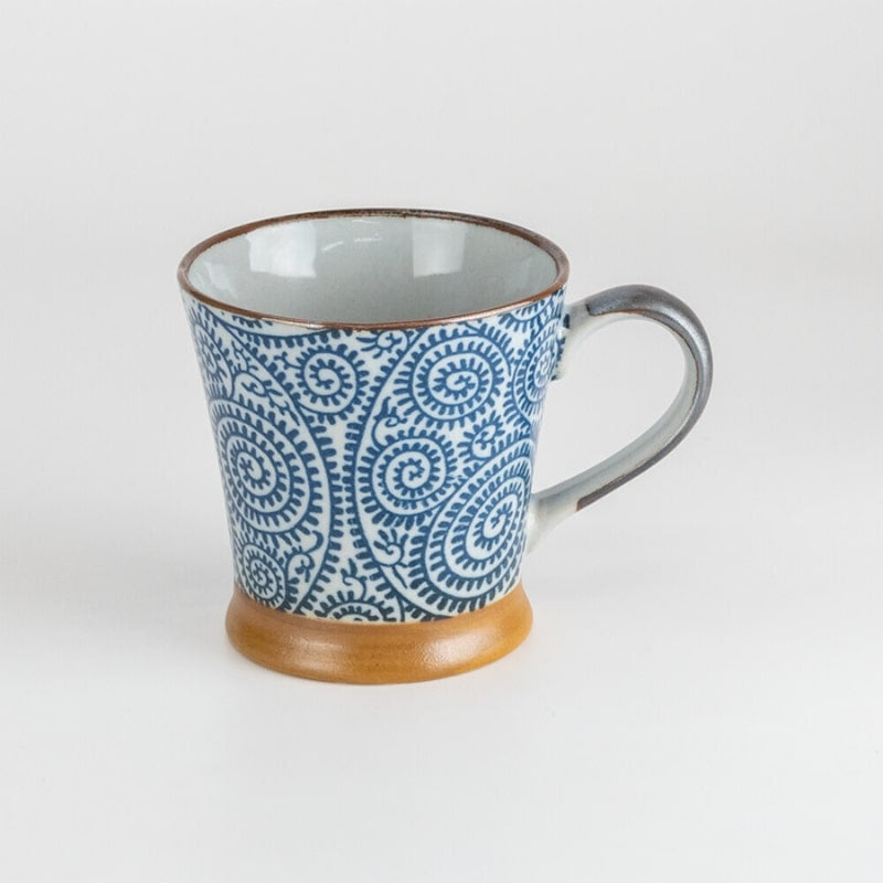 Karakusa Japanese mug