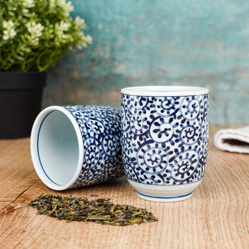 Japanese Tea Cup - Yunomi Karakusa