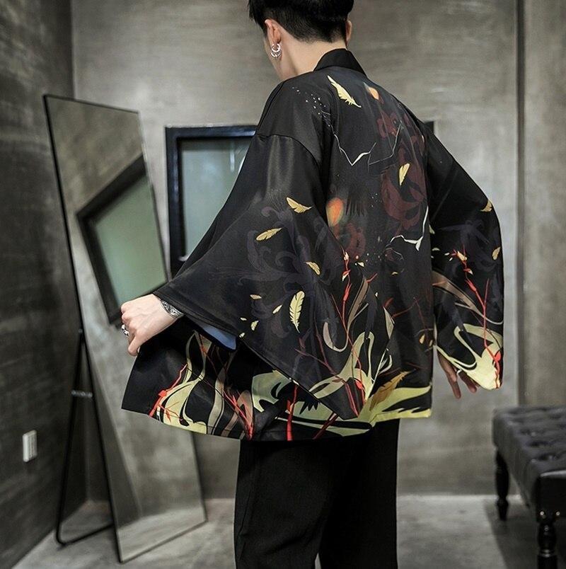 Men Kimono Jacket  Male kimono, Japanese outfits, Kimono fashion