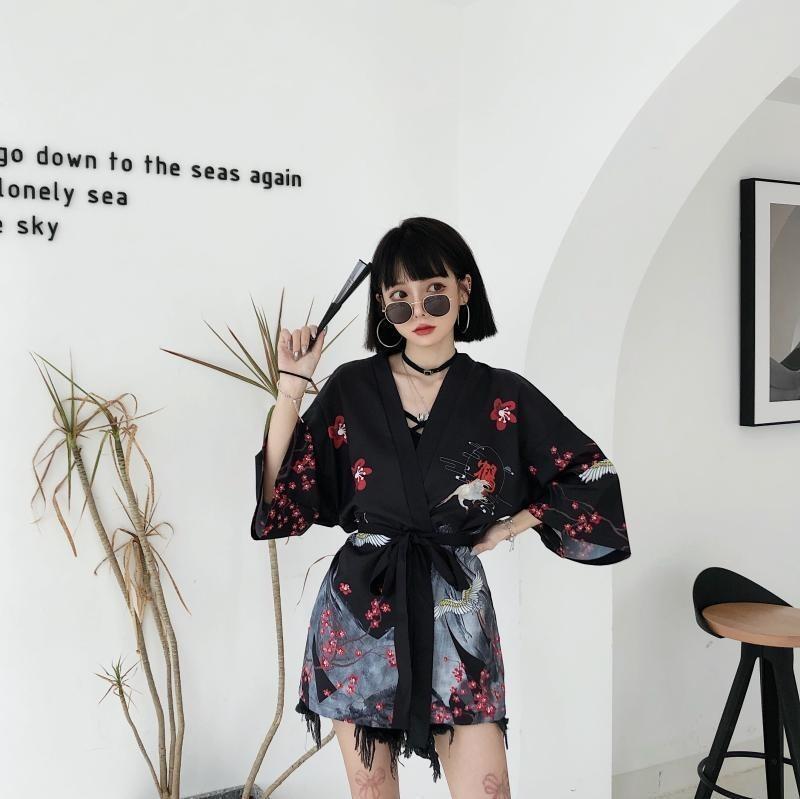 Women’s Lightweight Kimono