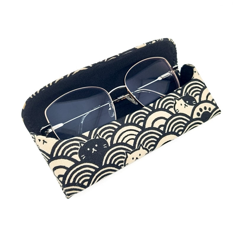 Neko Seigaiha Glasses Case