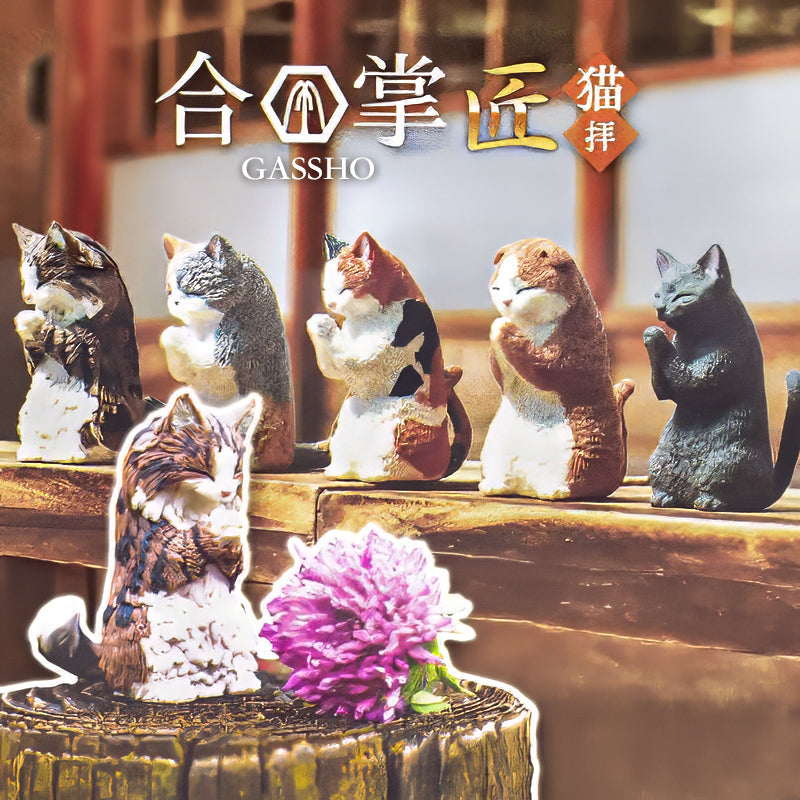 Gachapon Toy - Gassho Cat