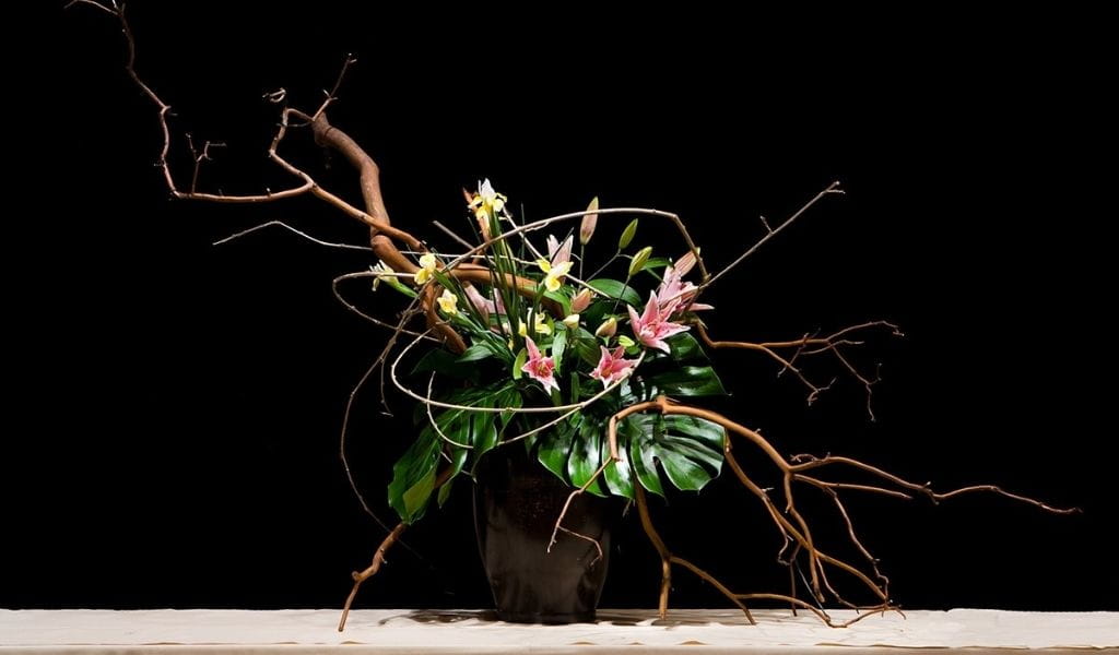 ikebana art of flower arrangement