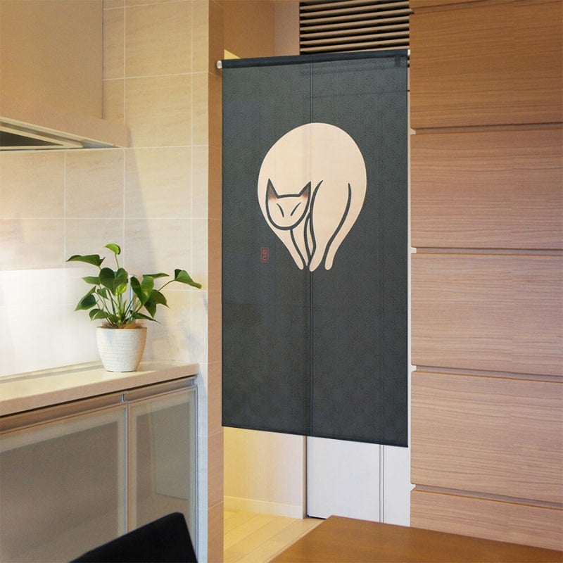 Japanese Curtain Cat 85 x 150 cm (33.5’’ x 59’’)