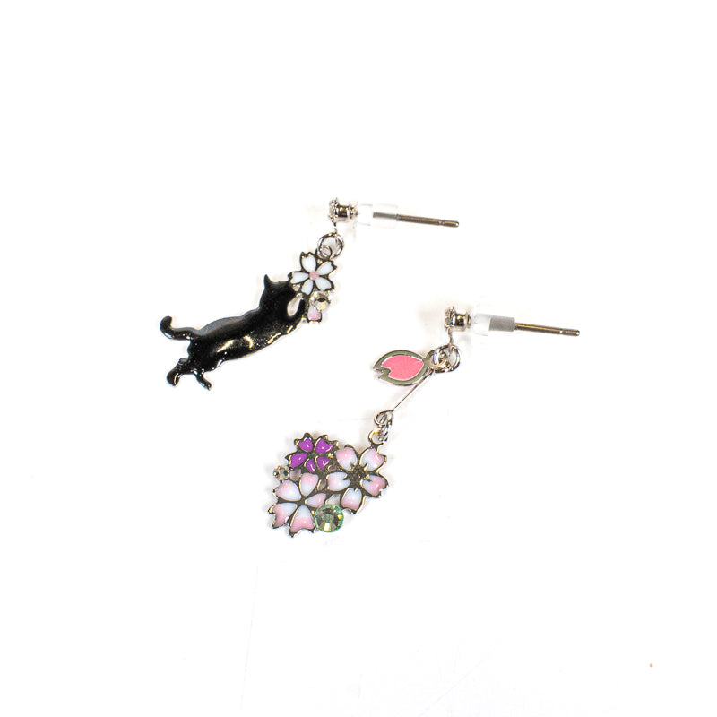 Japanese Earrings - Black Cat