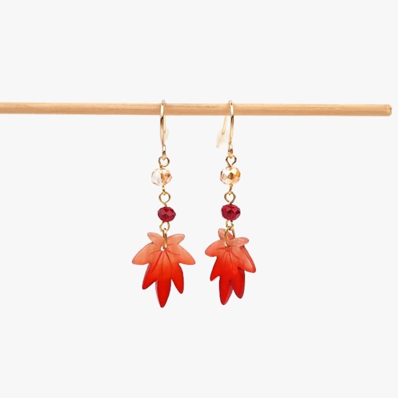Japanese Earrings – Momiji