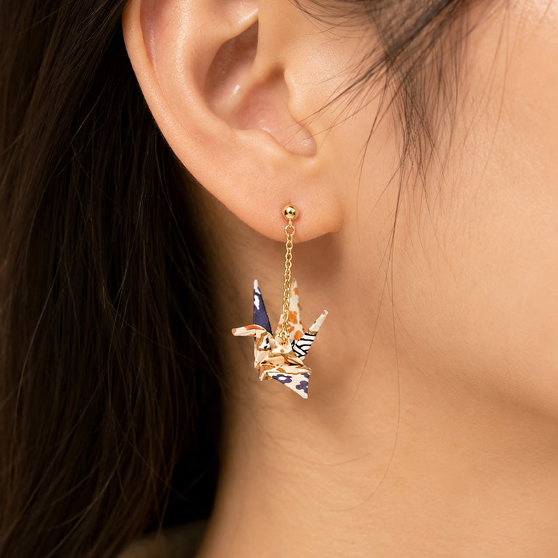 Japanese Earrings – White Crane Chains