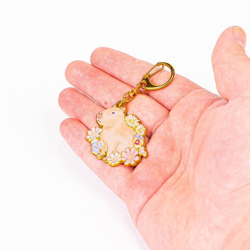 Japanese Gold-Tone Metal Keyring – Capybara Charm