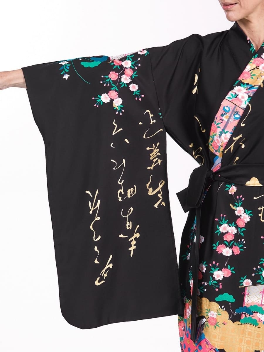 Japanese Kimono Women - Furisode Style | Japan Avenue