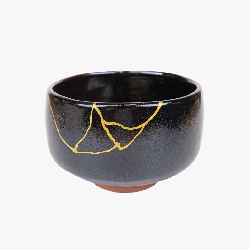 Japanese Matcha Bowl – Black Kintsugi