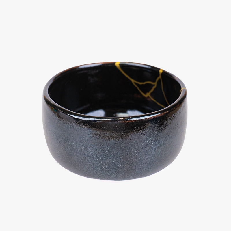 Japanese Matcha Bowl – Black Kintsugi