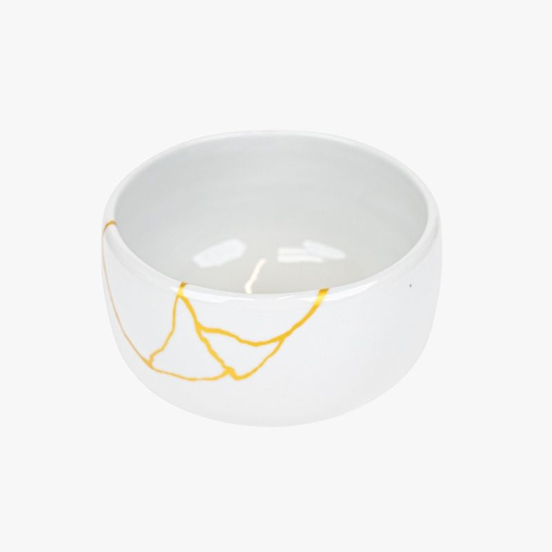 Japanese Matcha Bowl – White Kintsugi