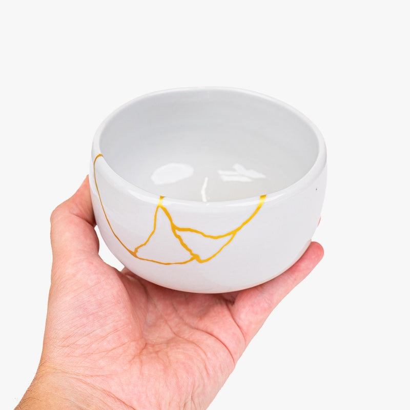 Japanese Matcha Bowl – White Kintsugi