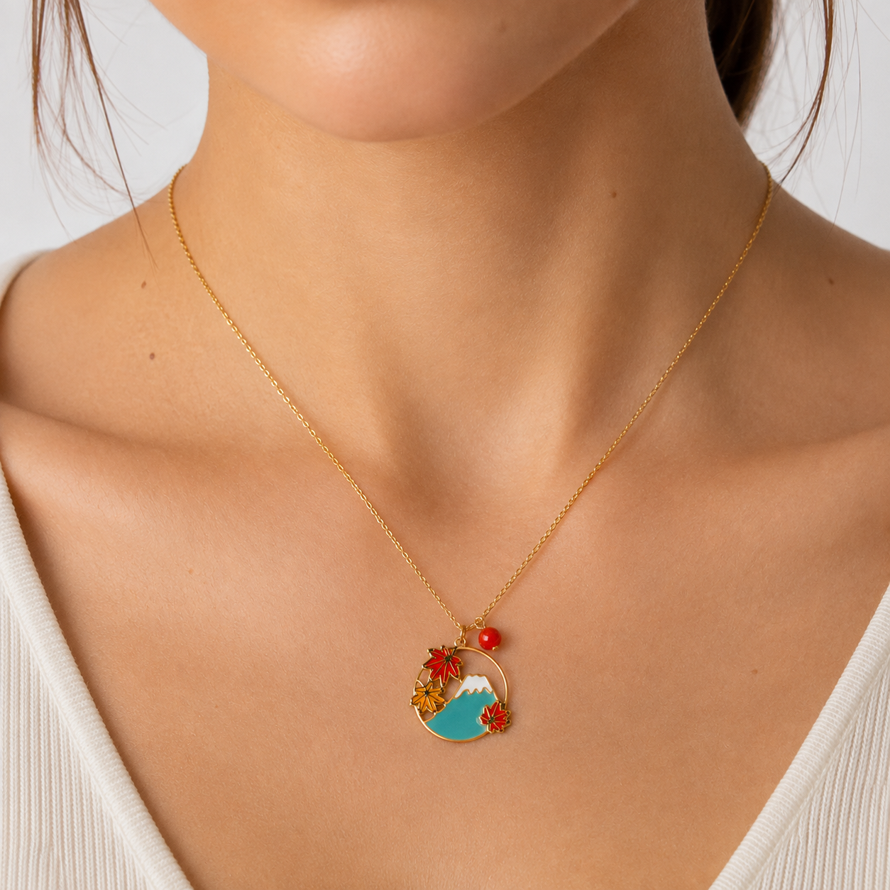 Japanese Pendant Necklace – Mount Fuji & Momiji