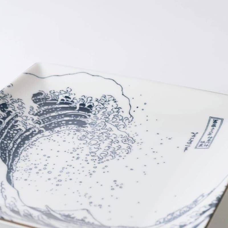Japanese Square Plate – Hokusai