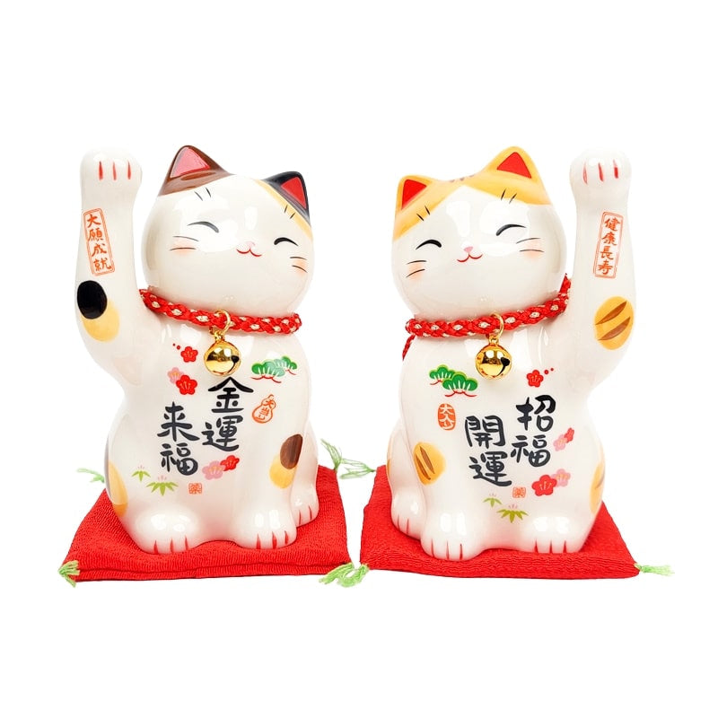 Maneki Neko - Right Paw Raised