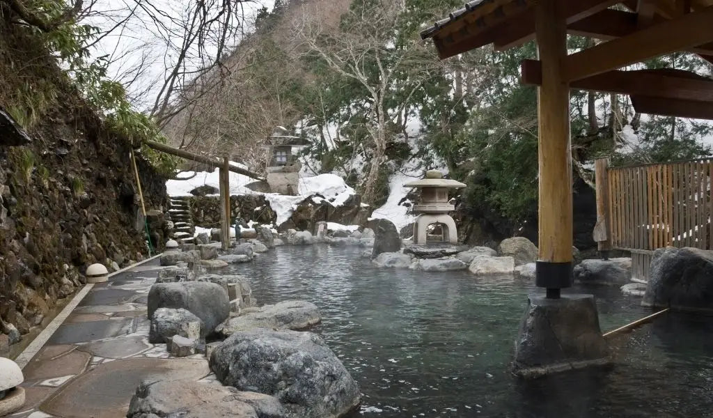 onsen in winter