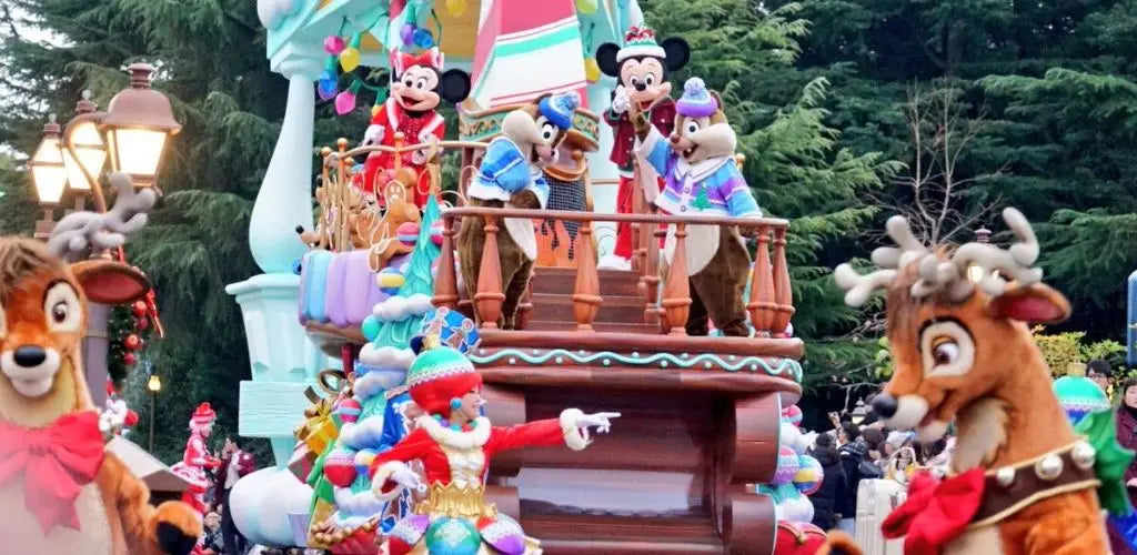 christmas parade disneyland tokyo