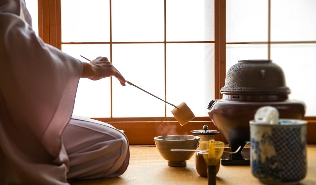 tea preparation in japan