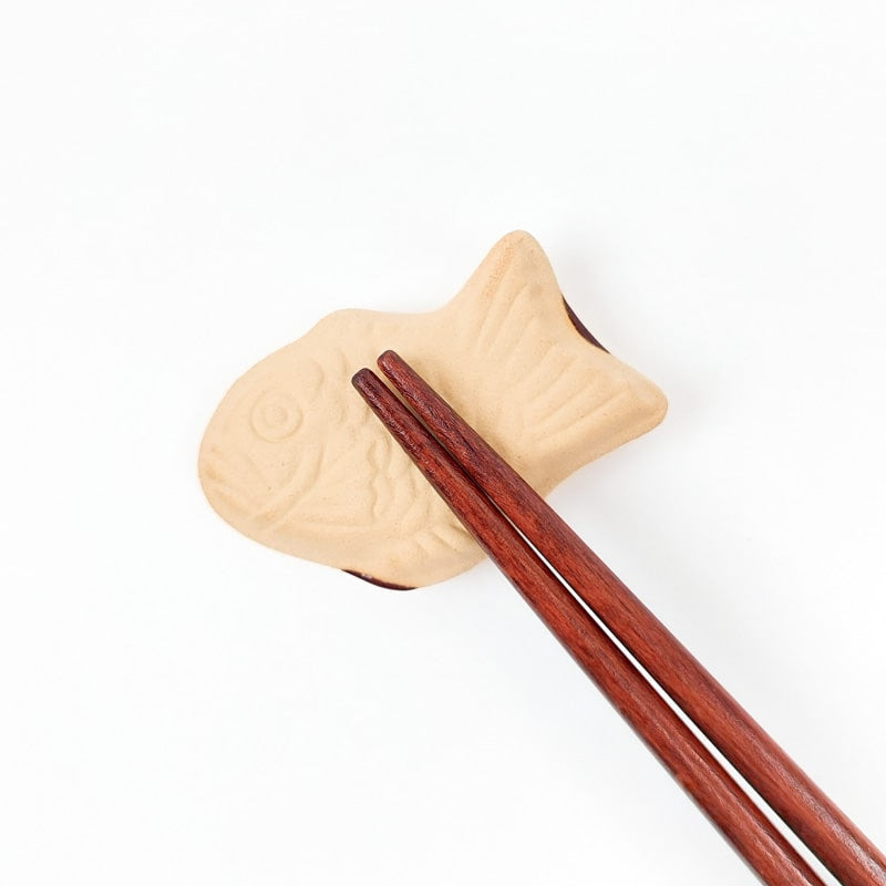 Taiyaki Japanese chopstick rest