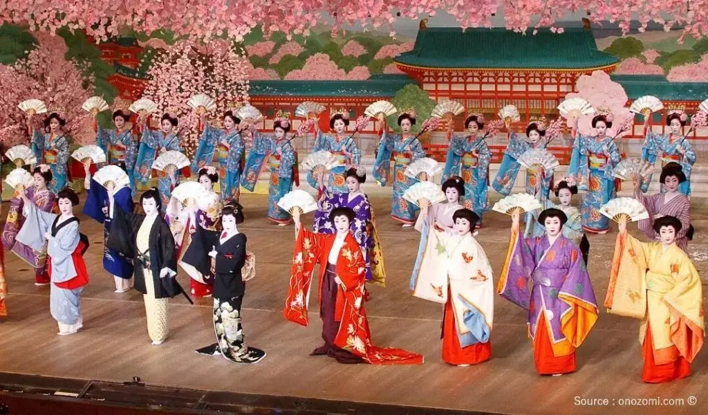 Miyako Odori festival - geisha show