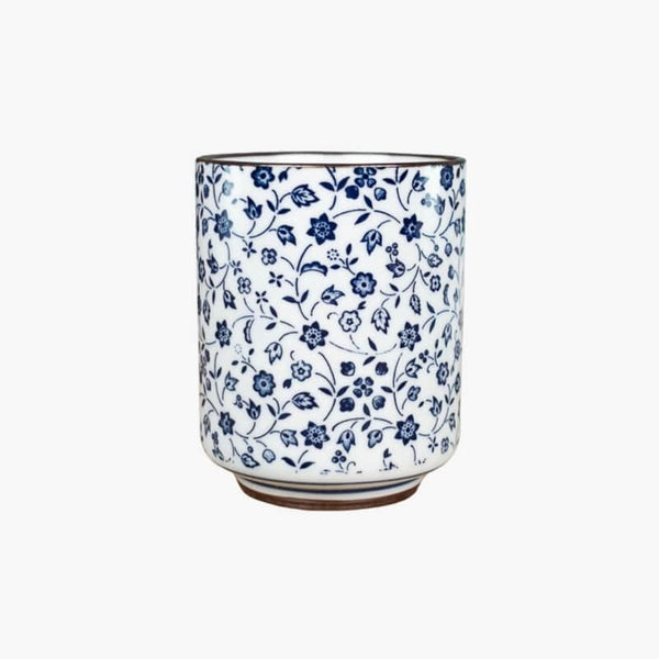 traditional-japanese-tea-cup-