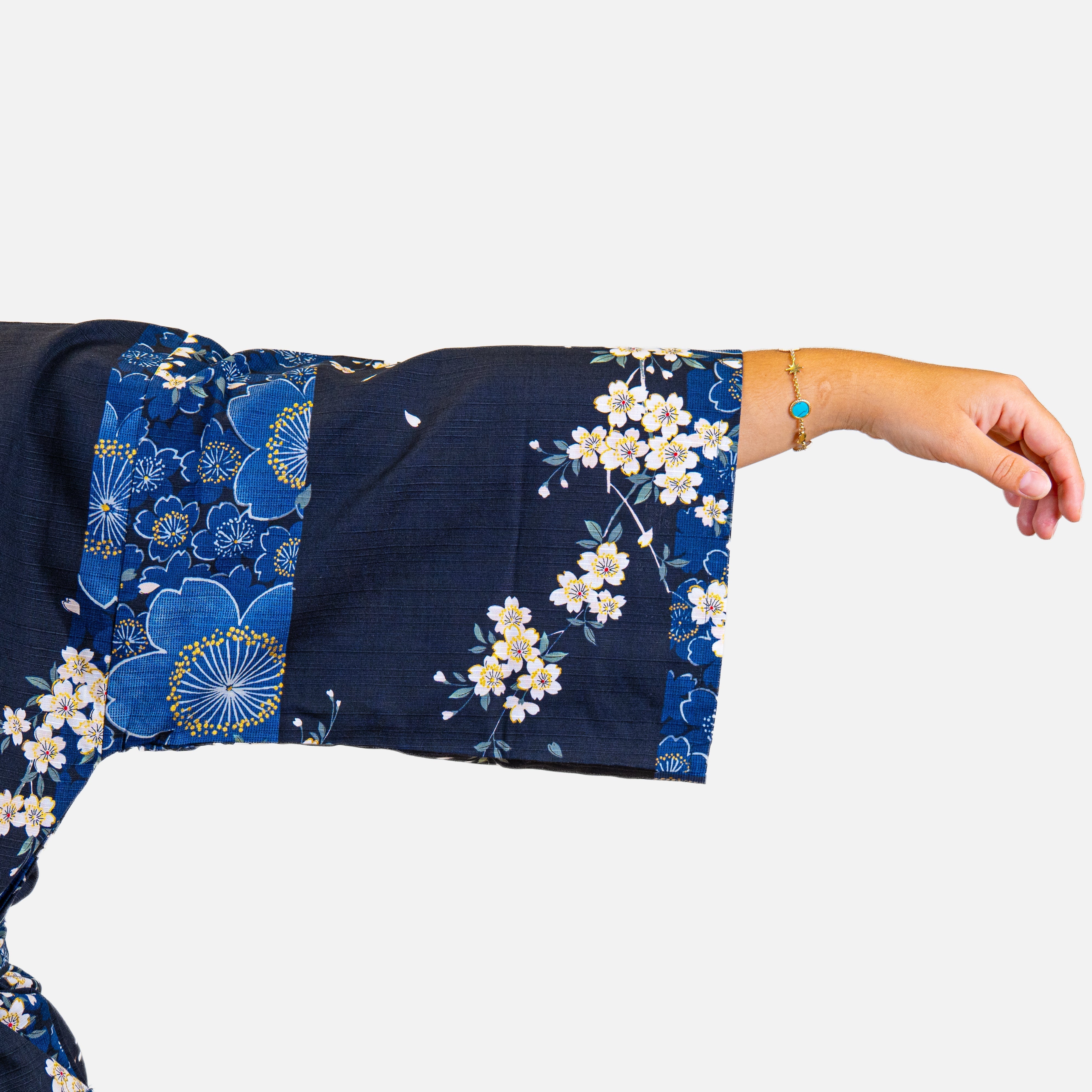 Women’s Happi Kimono – Blue Sakura