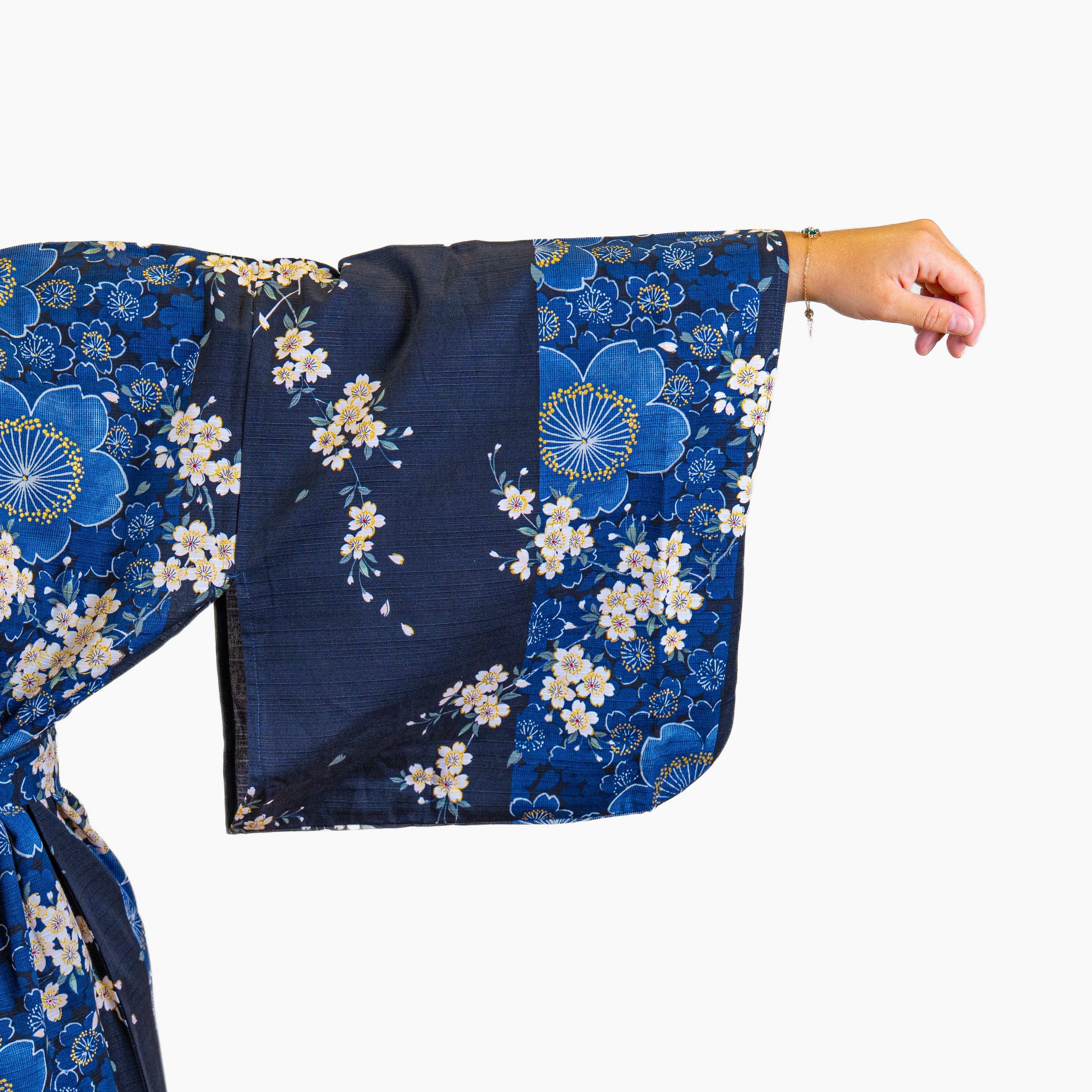 Women’s Japanese Kimono – Blue Sakura