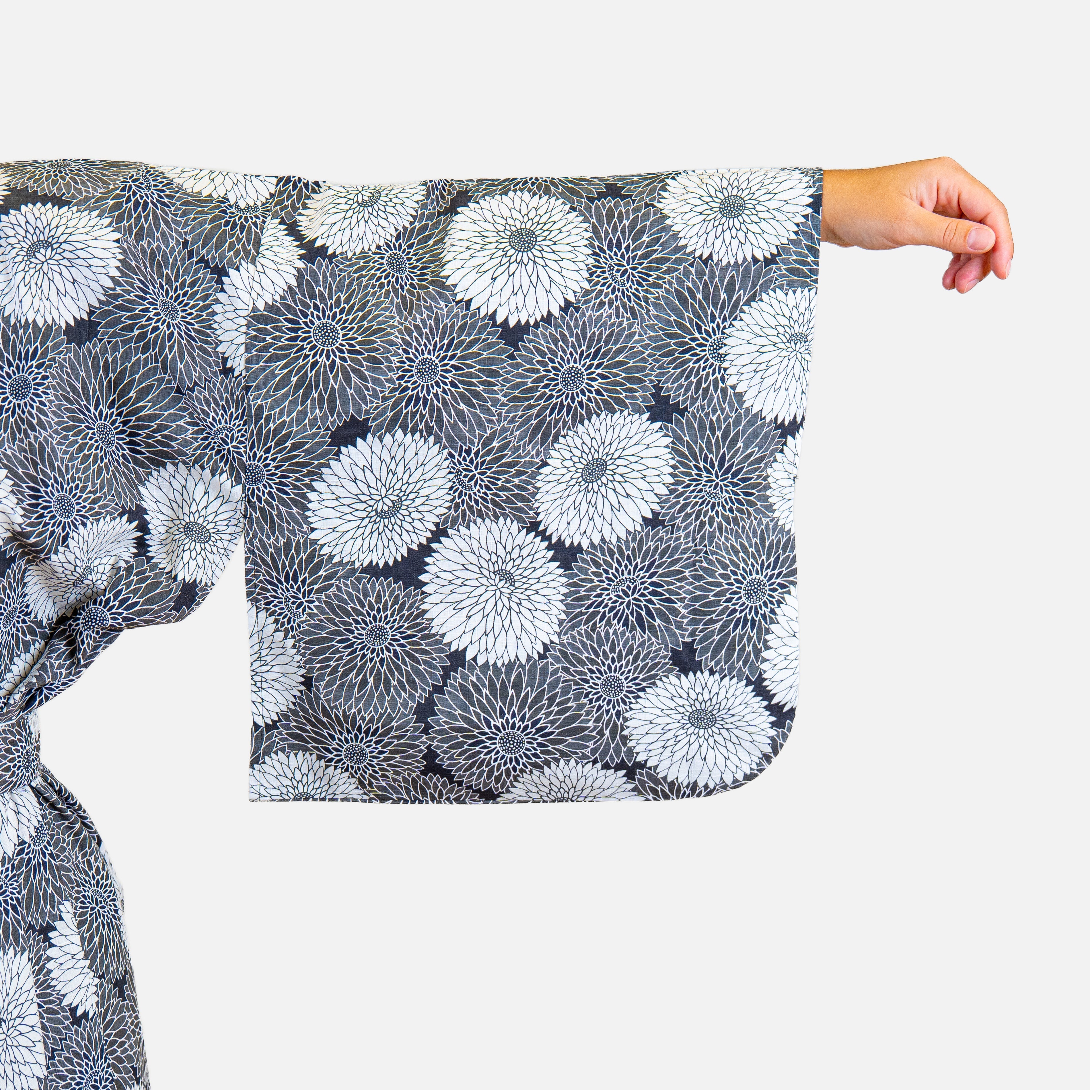 Women’s Yukata Kimono – Kiku