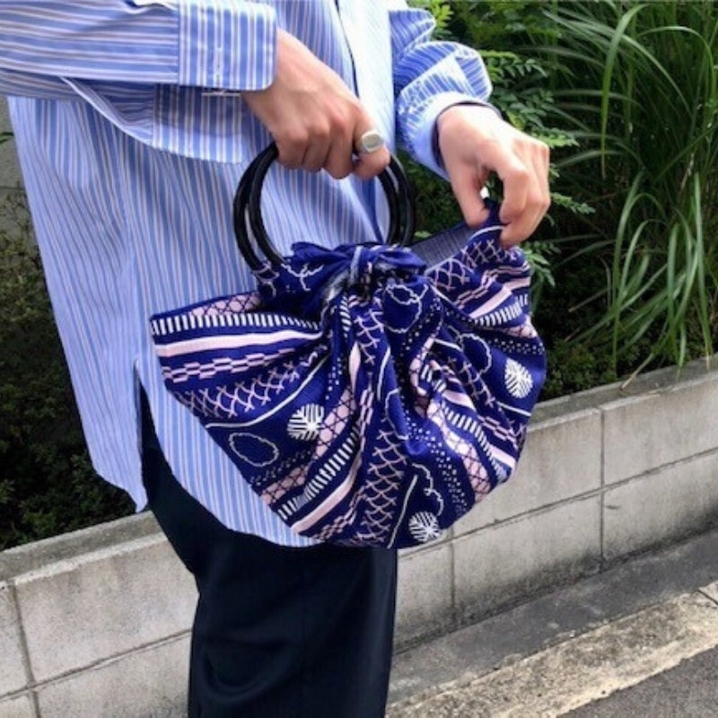 DIY Reusable Furoshiki Wrapping Cloth - WeAllSew