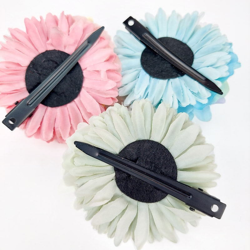 Japanese flower hair clip