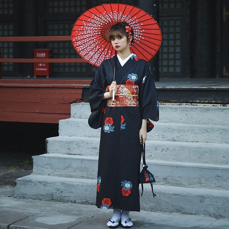 Japanese Traditional Yukata Kimono Female Geisha Kimono Vintage Flower Suit