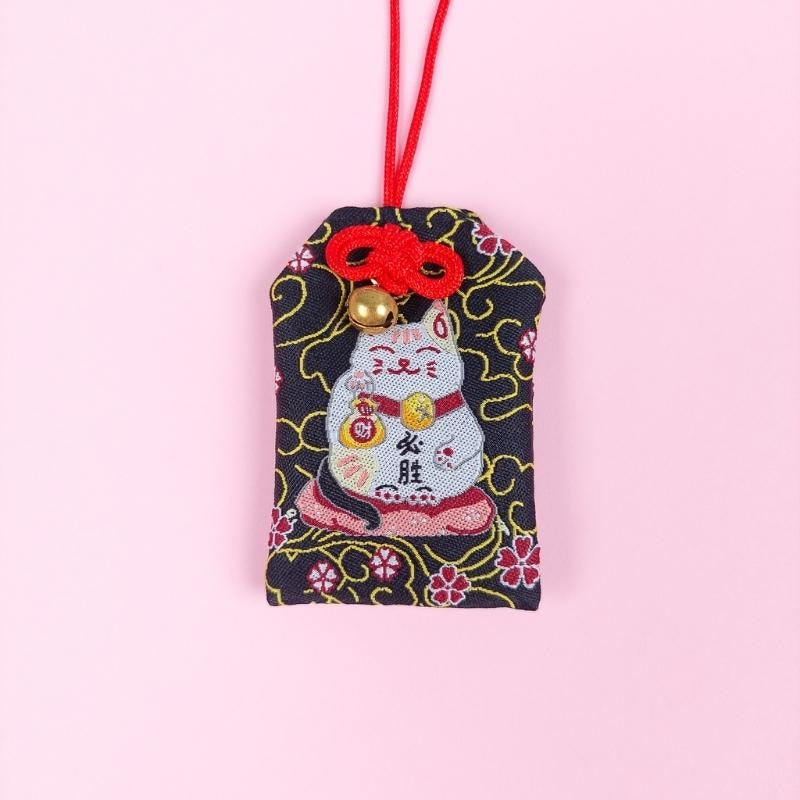 Black Omamori Maneki Neko