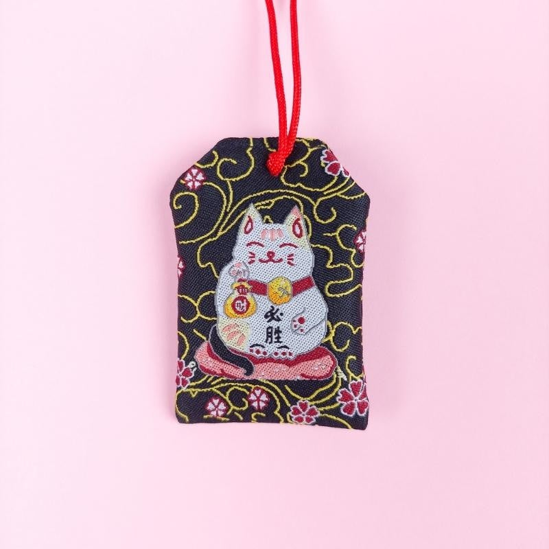 Black Omamori Maneki Neko