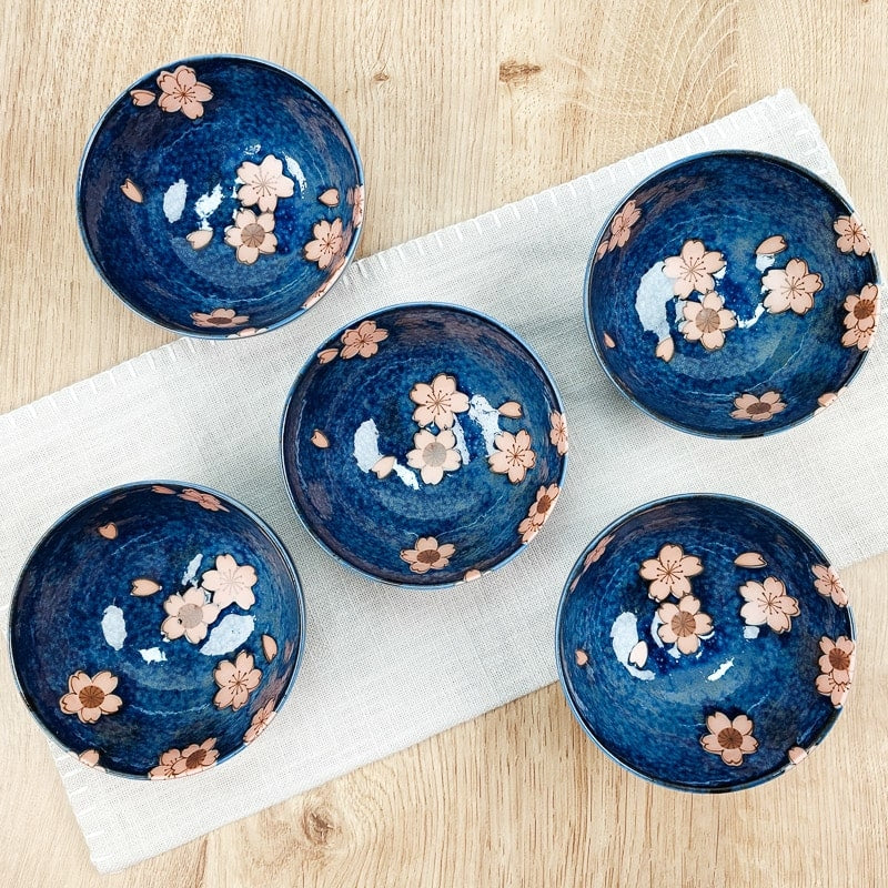 Set of 5 Japanese Bowls - Sakura