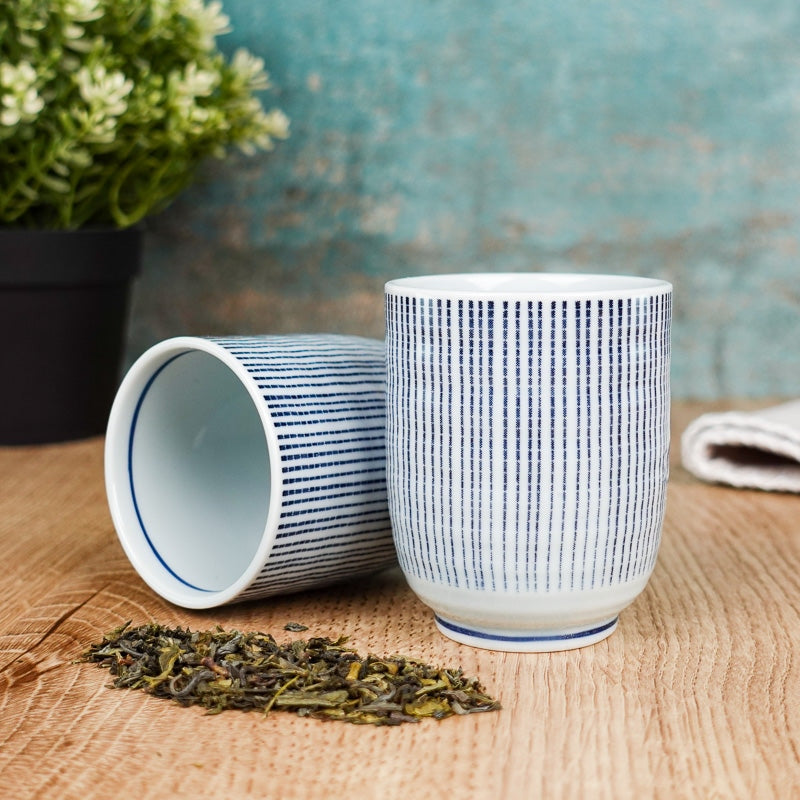 Japanese Tea Cup - Yunomi Graphic