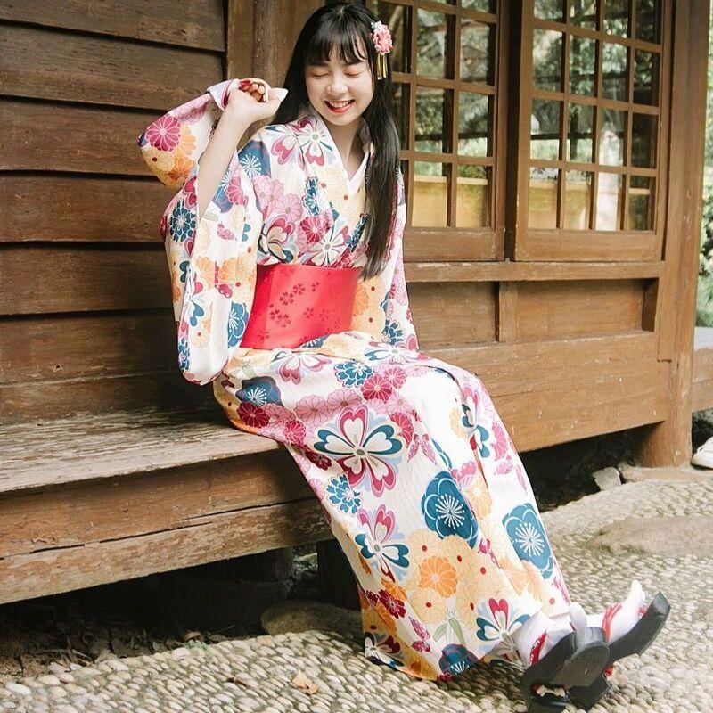 Japanese Woman Kimono - Sakura & Kiku