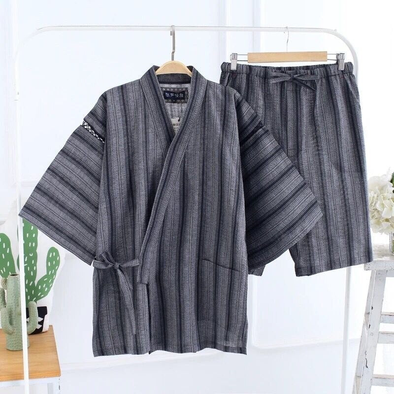 Traditional Men’s Jinbei Light Grey Striped / M