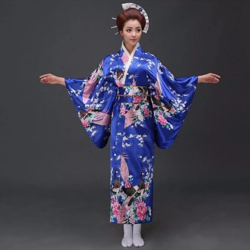 Traditional Women’s Kimono - Floral Gunjou One Size