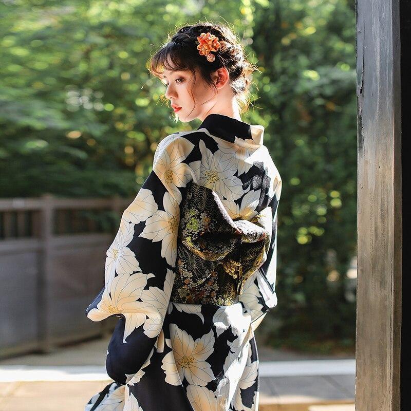 Women’s Japanese Floral Kimono - Kikyo