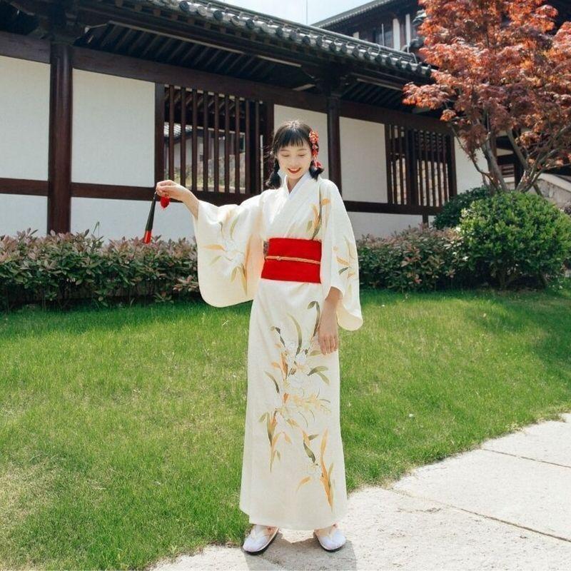 Women’s Japanese Kimono Robe - Shoubu