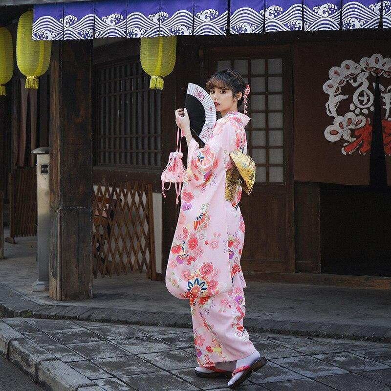 Women’s Traditional Japanese Kimono Dress